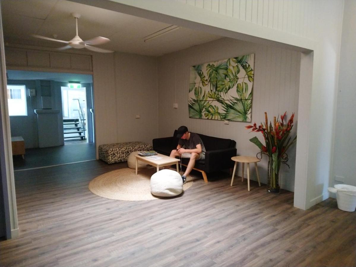 Mumma'S Hostel Cairns Esterno foto